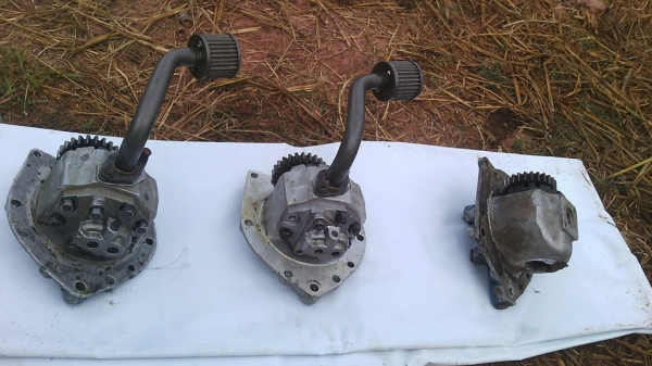 ขายปั้มขาวฟอร์ด  77และฟอร์ด  6600  ขายได้ขายเลยอยากได้ราคาแค่ไหนบอกมา