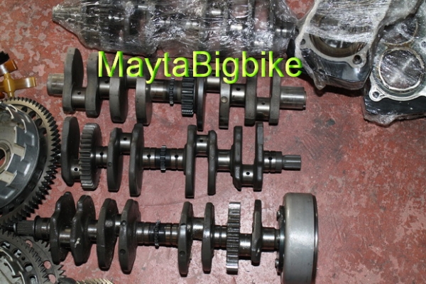 อะไหล่เครื่อง CB400 จากนอก ครบทั้งลูก