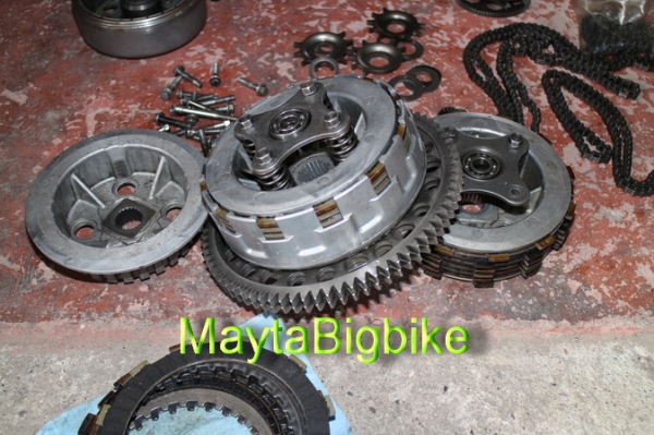 อะไหล่เครื่อง CB400 จากนอก ครบทั้งลูก