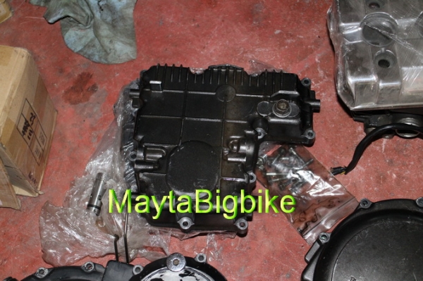 อะไหล่เครื่อง CB400 จากนอก ครบทั้งลูก