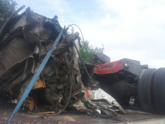 ขายซาก...10ล้อหัวลาก320แรง FM2PKPA. ปี51 ตามสภาพ