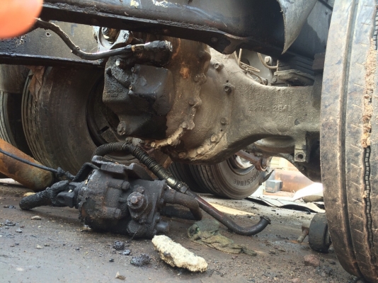 ขายซาก...10ล้อหัวลาก320แรง FM2PKPA. ปี51 ตามสภาพ