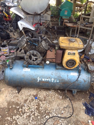 ขายปั้มลมติดเครื่องเบลซิล เก่าญี่ปุ่น ยี่ห้อ iwata