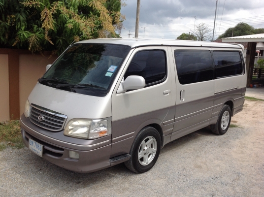 โตโยต้า รถตู้ ไฮเอช หัวจรวด ตัวประกอบนอก วางเครื่องโตโยต้าดีเซล1KZ 3000 กลางปีที่แล้ว เกียร์ออโต้ ขับสบาย