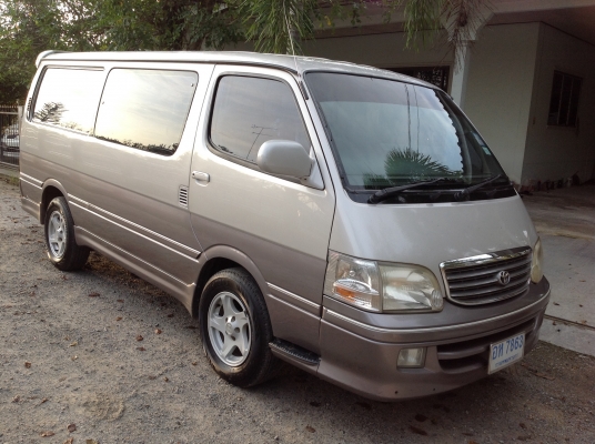 โตโยต้า รถตู้ ไฮเอช หัวจรวด ตัวประกอบนอก วางเครื่องโตโยต้าดีเซล1KZ 3000 กลางปีที่แล้ว เกียร์ออโต้ ขับสบาย