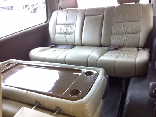 โตโยต้า รถตู้ ไฮเอช หัวจรวด ตัวประกอบนอก วางเครื่องโตโยต้าดีเซล1KZ 3000 กลางปีที่แล้ว เกียร์ออโต้ ขับสบาย