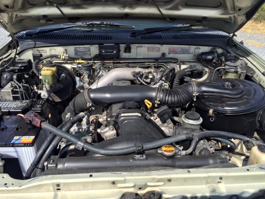 ขาย TOYOTA SPORT RIDER เครื่อง 1KZ 3000 SR 5 LIMITED 4 คูณ 4  ปี 2000 รุ่นท็อปสุดนะครับมี ABS AIRBAG พวงมาลัยเพาเวอร์ มีจอถอยหลัง เครื่องเล่น แอร์เย็น กระจกไฟฟ้า ช่วงล่างทำมาใหม่ นึบกว่าเดิม