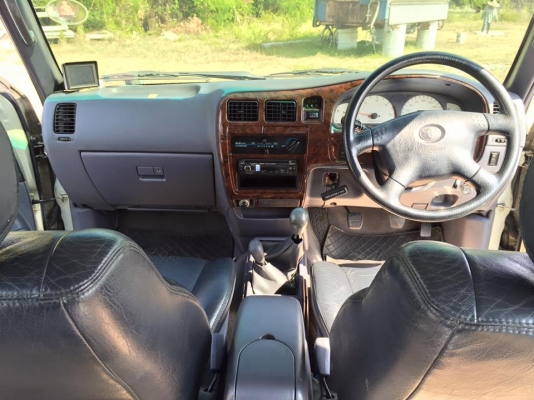 ขาย TOYOTA SPORT RIDER เครื่อง 1KZ 3000 SR 5 LIMITED 4 คูณ 4  ปี 2000 รุ่นท็อปสุดนะครับมี ABS AIRBAG พวงมาลัยเพาเวอร์ มีจอถอยหลัง เครื่องเล่น แอร์เย็น กระจกไฟฟ้า ช่วงล่างทำมาใหม่ นึบกว่าเดิม