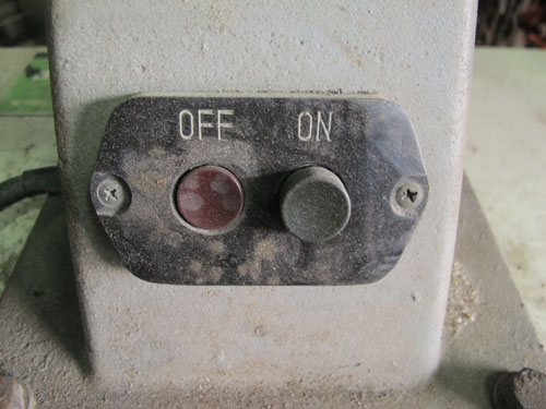 ขายเครื่องขัดกระดาษทรายสายพานResinderมอเตอร์รอบจัดของญี่ปุ่นใช้ไฟ3เฟส380โวล์ท ขายเครื่องขัดกระดาษทรายสายพานResinderมอเตอร์รอบจัดของญี่ปุ่นใช้ไฟ3เฟส380โวล์ท