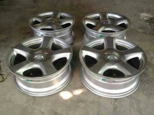 ล้อแม็กวีครอส ขอบ17 ป้ายแด