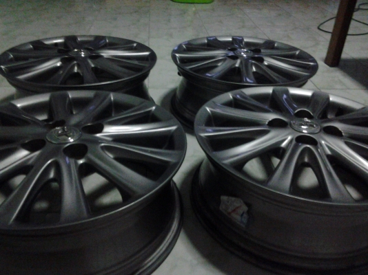 แม็กtoyota vios ขอบ15 รมดำ