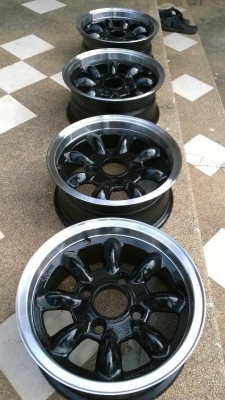 ล้อกล้วยCHALLENGER 13x5.5 4รู114 et15 ราคา 5800