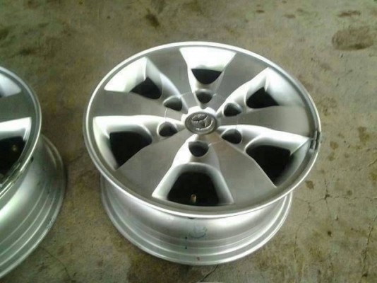 ล้อแม็กโตโยต้า พรีรันเนอร์ ป้ายแดง