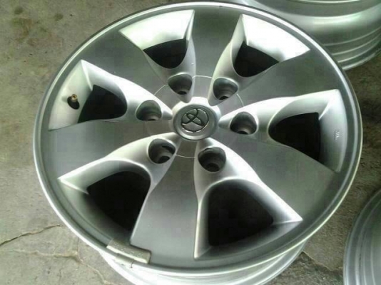 ล้อแม็กโตโยต้า พรีรันเนอร์ ป้ายแดง