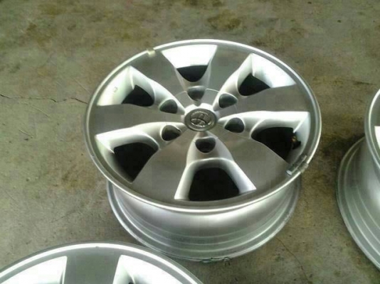 ล้อแม็กโตโยต้า พรีรันเนอร์ ป้ายแดง