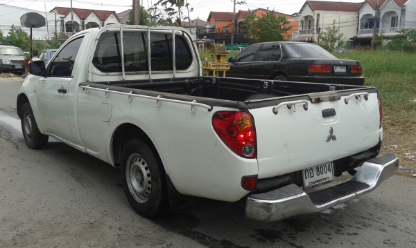 รถกระบะ หัวเดียว MITSUBISHI ไตตั้น ปี2010 น้ำมันแก๊สNGV โรงงาน เกียร์ธรรมดา ราคา 165,000 บ. รถอยู่ดอนเมือง