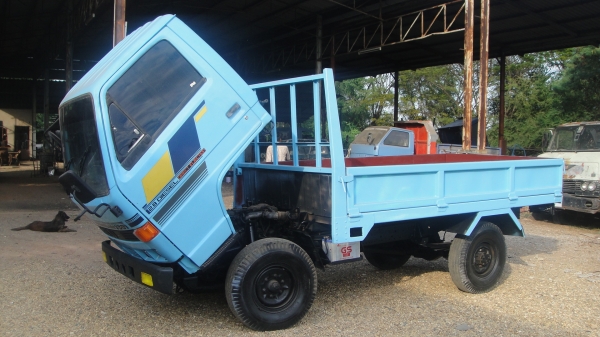 ป้ายเล็กไม่ติดเวลา ISUZU NKR 4ล้อ รถห้างแท้ เครื่อง88แรง เครื่องดี คัสฃีสวย ภาษี-พรบ.เต็มปี