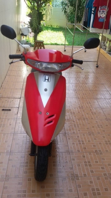 ขายรถป๊อป HONDA DIO สีสวยๆขับง่ายเครื่องนิ่มใช้งานปกติ