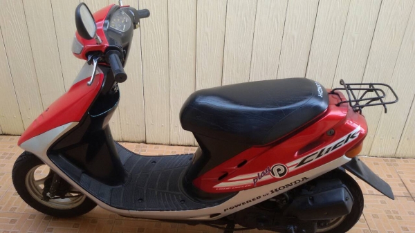 ขายรถป๊อป HONDA DIO สีสวยๆขับง่ายเครื่องนิ่มใช้งานปกติ