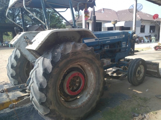 ขาย265000บาท รถไถฟอร์ด สภาพดีพร้อมใช้งาน