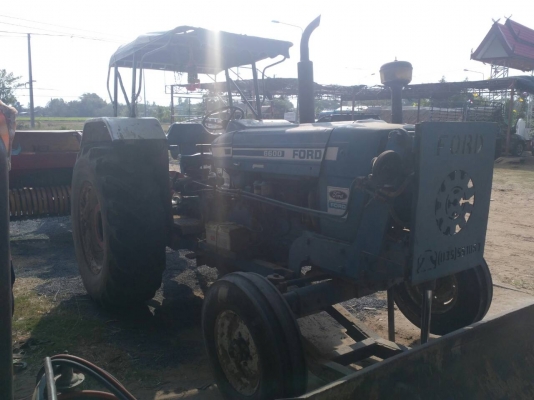 ขาย265000บาท รถไถฟอร์ด สภาพดีพร้อมใช้งาน