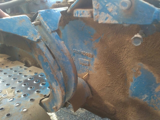 ขาย265000บาท รถไถฟอร์ด สภาพดีพร้อมใช้งาน