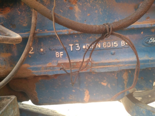 ขาย265000บาท รถไถฟอร์ด สภาพดีพร้อมใช้งาน