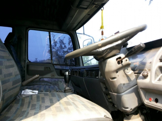 รถบรรทุก 10 ล้อใหญ่ หัวลากพร้อมหาง HINO ปื44. เครื่อง 240 แรง ติดแก็สNGV 100 เบนเซิน ราคา 710,000 บ.รถอยู่สระบุรี