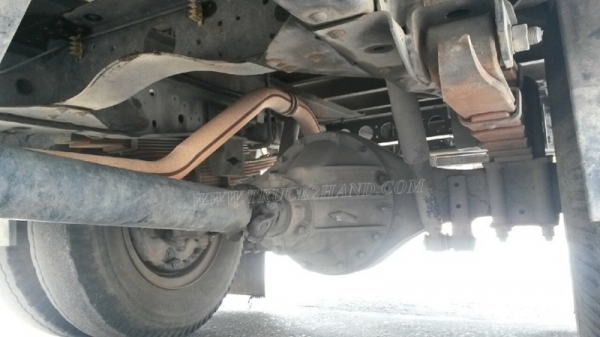 ISUZU NPR  6 ล้อ  130 แรงม้า ปีจดทะเบียน 2547