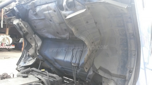 ISUZU NPR  6 ล้อ  130 แรงม้า ปีจดทะเบียน 2547