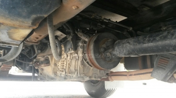 ISUZU NPR  6 ล้อ  130 แรงม้า ปีจดทะเบียน 2547