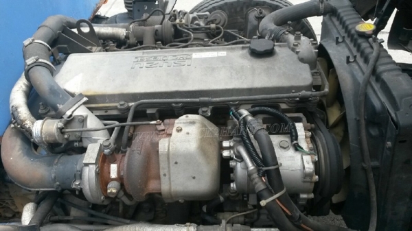 ISUZU NPR  6 ล้อ  130 แรงม้า ปีจดทะเบียน 2547