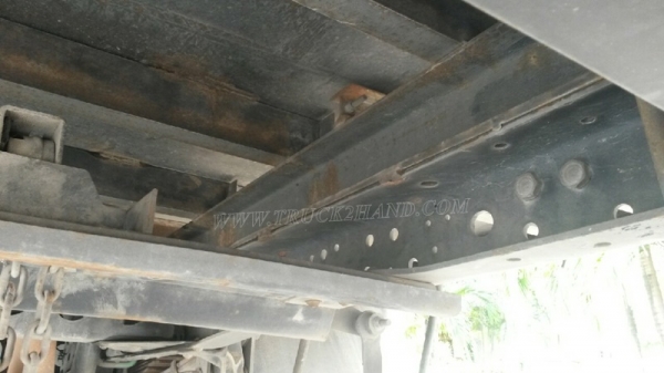 ISUZU NPR  6 ล้อ  130 แรงม้า ปีจดทะเบียน 2547