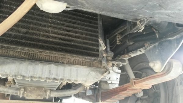 ISUZU NPR  6 ล้อ  130 แรงม้า ปีจดทะเบียน 2547