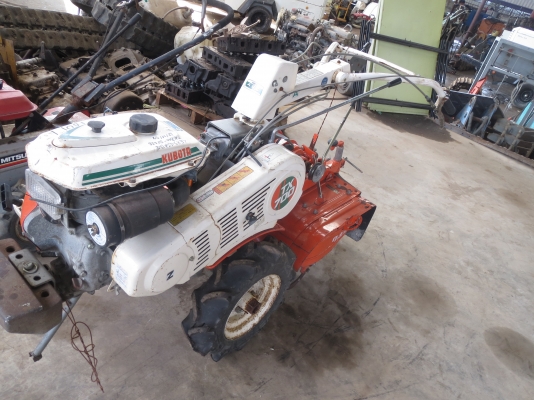 เครื่องตีดิน พรวนดิน  แบบเดินตาม มือสองจากนอก