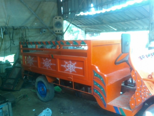 ขายรถอีแต๋น