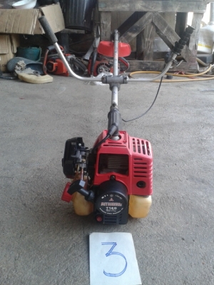 เครื่องตัดหญ้าเก่าญี่ปุ่น