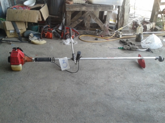 เครื่องตัดหญ้าเก่าญี่ปุ่น