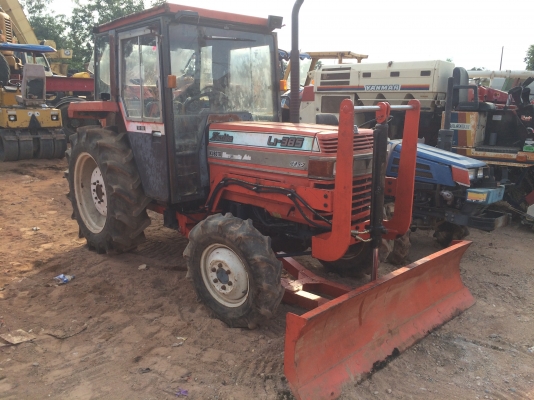 รถไถนา คูโบต้า 38แรงม้า รถมือสองจากญี่ปุ่น มีเก๋ง