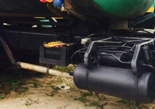 สิบล้อ มิตซู ปี36 ไอ้หลง 2เพา FN527MA 6D16-195 เกียร์10สปีส บรรทุกถังน้ำ16,000ลิต สภาพดีสวยพร้อมใช้ ทะเบียนพร้อมโอน ราคา 635,000บ ต่อรองได้