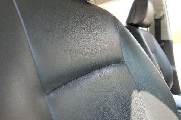 ALTIS 1.8 TRD TOPสุด NAVI รถมือเดียว ไม่เคยติดGAS ALTIS 1.8 TRD TOPสุด NAVI รถมือเดียว ไม่เคยติดGAS