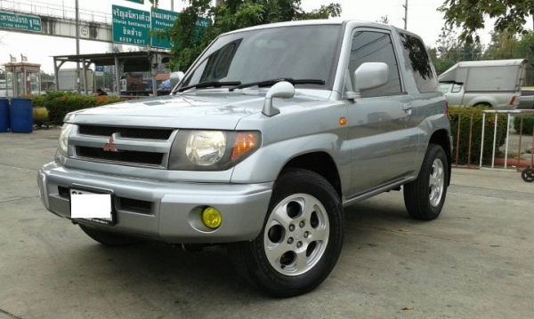 2010 MITSUBISHI PAJERO 1.1 JR A/T 4WD 2010 MITSUBISHI PAJERO 1.1 JR A/T 4WD