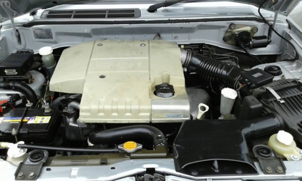 2010 MITSUBISHI PAJERO 1.1 JR A/T 4WD 2010 MITSUBISHI PAJERO 1.1 JR A/T 4WD