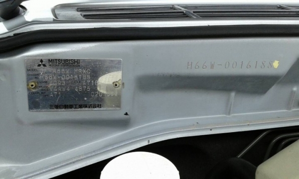 2010 MITSUBISHI PAJERO 1.1 JR A/T 4WD 2010 MITSUBISHI PAJERO 1.1 JR A/T 4WD