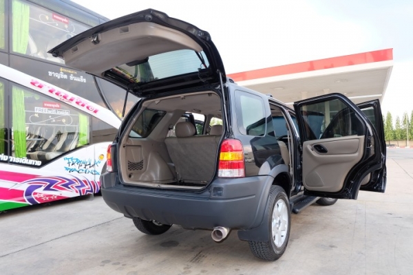 FORD ESCAPE 3.0 XLT LIMITED โฉม ปี03-07 FORD ESCAPE 3.0 XLT LIMITED โฉม ปี03-07