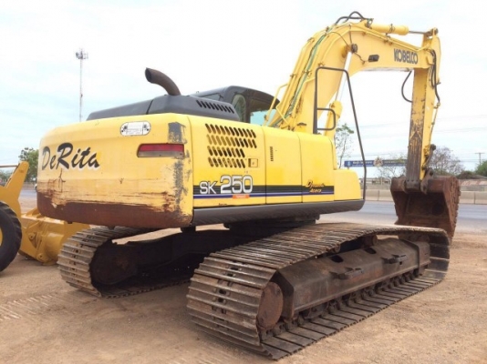 ขายรถแบคโฮ KOBELCO SK250 MARK6 ปี 2003 สภาพสวยพร้อมใช้งาน รถนอกนำเข้าเอง มีVDOการทำงานครับ ขายรถแบคโฮ KOBELCO SK250 MARK6 ปี 2003 สภาพสวยพร้อมใช้งาน รถนอกนำเข้าเอง มีVDOการทำงานครับ