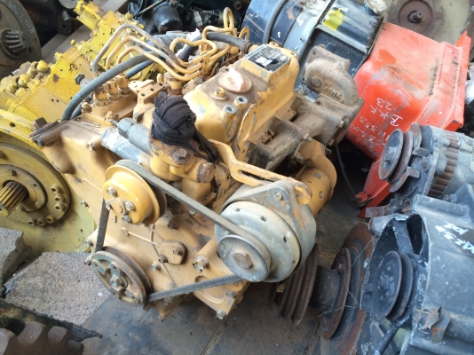 เครื่อง Komatsu 3D72 โคมัตสุ มือสองนอก