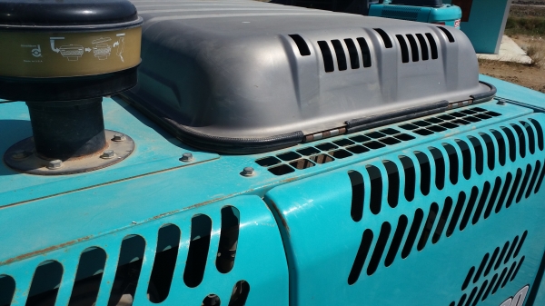 ขาย แม็คโค SK พีซี 200 ใช้งานมา 7000 ชั่วโมง ราคา 2300000 บาท พร้อมใบอินวอยซ์