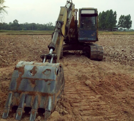 KOMATSU PC 120-3 เครื่องยนต์เดิมปั๊มเดิมสภาพดีพร้อมใช้งานได้เลยครับ ภายในเก๋งอุปกรณ์ครบ ทำงานได้คล่องดี ภายนอกบูมอาร์มสวยมีปะบ้างเล็กน้อยครับพร้อมทำงานได้ดี ช่วงล่างสภาพดีประมาณ 60\% พร้อมใช้งาน เอกสารสัญญาซื้อขาย ราคาต่อรองได้ครับ KOMATSU PC 120-3 เครื่องยนต์เดิมปั๊มเดิมสภาพดีพร้อมใช้งานได้เลยครับ ภายในเก๋งอุปกรณ์ครบ ทำงานได้คล่องดี ภายนอกบูมอาร์มสวยมีปะบ้างเล็กน้อยครับพร้อมทำงานได้ดี ช่วงล่างสภาพดีประมาณ 60\% พร้อมใช้งาน เอกสารสัญญาซื้อขาย ราคาต่อรองได้ครับ