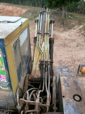 KOMATSU PC 120-3 เครื่องยนต์เดิมปั๊มเดิมสภาพดีพร้อมใช้งานได้เลยครับ ภายในเก๋งอุปกรณ์ครบ ทำงานได้คล่องดี ภายนอกบูมอาร์มสวยมีปะบ้างเล็กน้อยครับพร้อมทำงานได้ดี ช่วงล่างสภาพดีประมาณ 60\% พร้อมใช้งาน เอกสารสัญญาซื้อขาย ราคาต่อรองได้ครับ KOMATSU PC 120-3 เครื่องยนต์เดิมปั๊มเดิมสภาพดีพร้อมใช้งานได้เลยครับ ภายในเก๋งอุปกรณ์ครบ ทำงานได้คล่องดี ภายนอกบูมอาร์มสวยมีปะบ้างเล็กน้อยครับพร้อมทำงานได้ดี ช่วงล่างสภาพดีประมาณ 60\% พร้อมใช้งาน เอกสารสัญญาซื้อขาย ราคาต่อรองได้ครับ